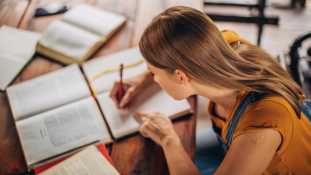 How to Help Children Focus Better: Techniques for Improved Attention and Learning How to Help Children Focus Better: Techniques for Improved Attention and Learning